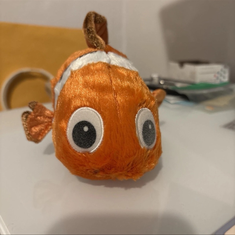 Disney Finding Nemo Plush Teddy Soft Toy Clownfish 10"